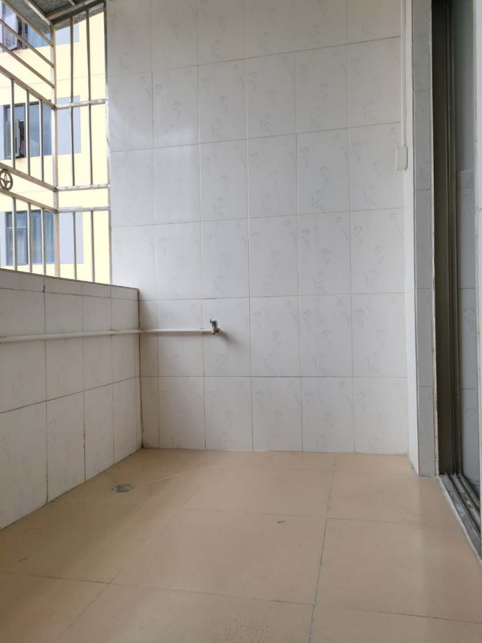 匯福豪居2期原始1房1廳，預售價52萬左右