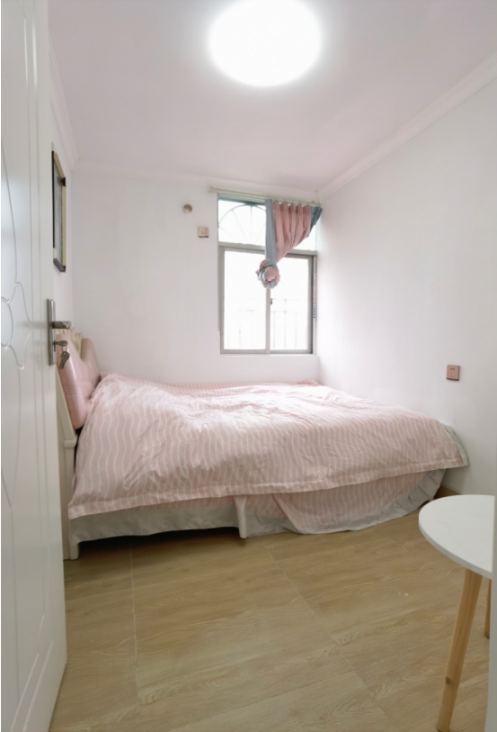 華創(chuàng)學(xué)府大一房總價(jià)37萬(wàn)