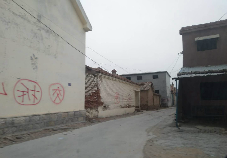 小產權房產糾紛案例小產權房又叫鄉產權房