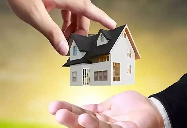 無產權證的回遷房是可以轉的女兒的名下