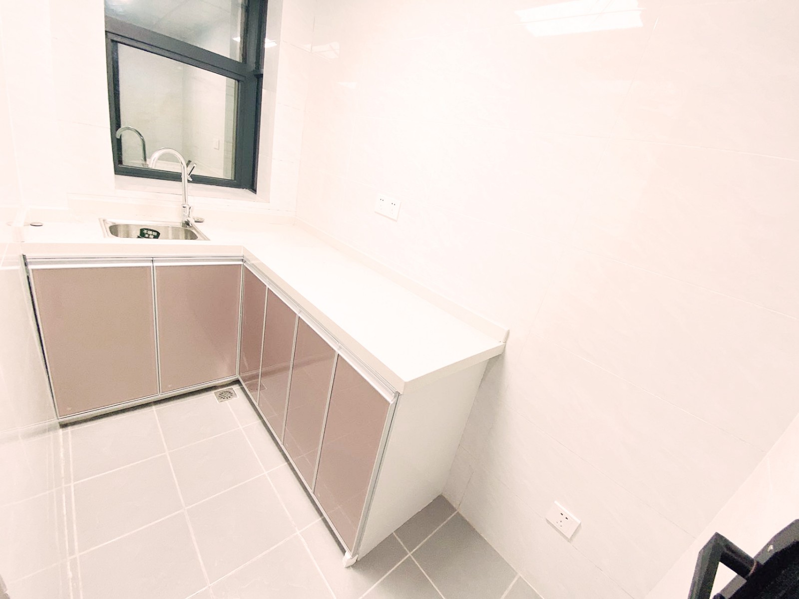 深圳坂田小產(chǎn)權(quán)房|世紀名城 02戶型 兩房一廳98.8萬